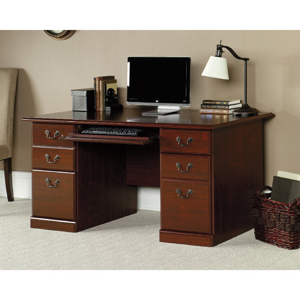Heritage Hill Executive Desk Cc 3a