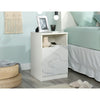 Hudson Court Nightstand Peo 3a Disc SDR-428251