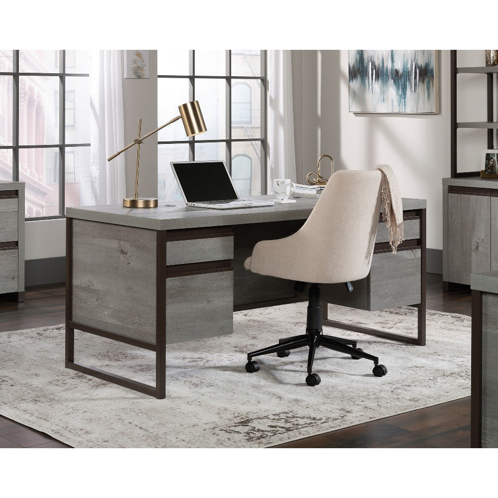 Manhattan Gate 66’’ Exec Desk Myo Disc SDR-429254