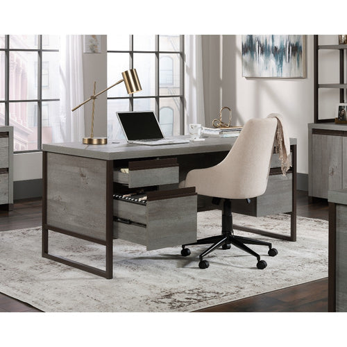 Manhattan Gate 66" Exec Desk Myo Disc