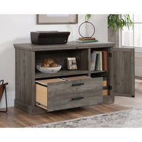 Pebble Pine