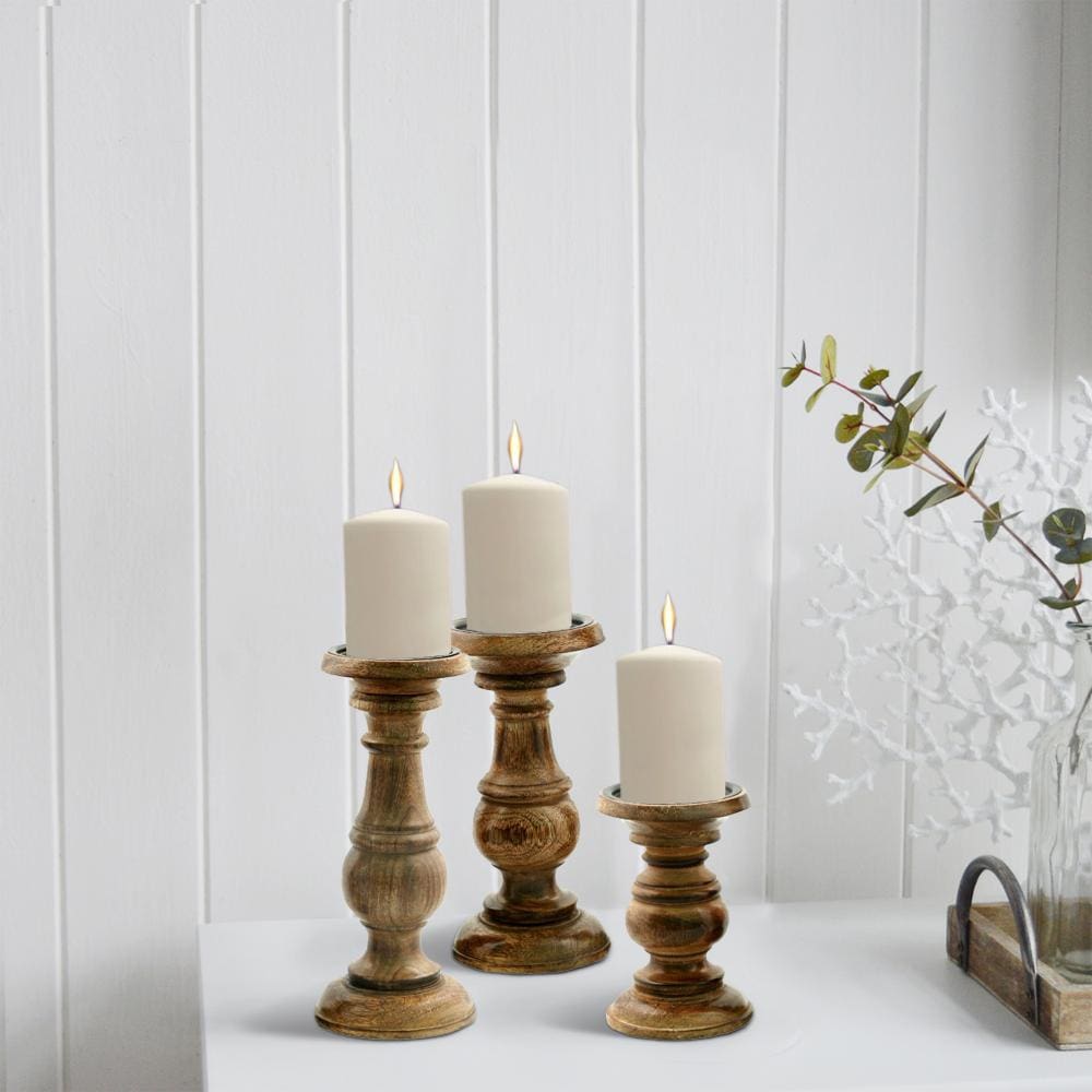 Pillar Shaped Wooden Candle Holder Set of 3 Brown 51536