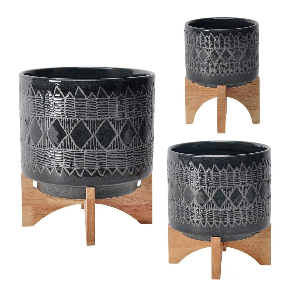 Planter with Wooden Stand and Native Design Large Black By Casagear Home BM263829