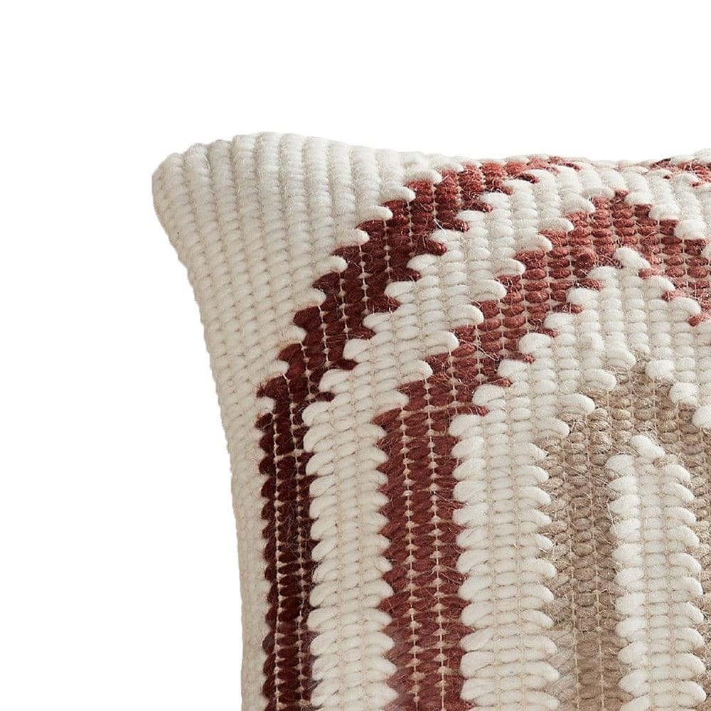 18 Inch Decorative Throw Pillow Cover Knitted Geometric Pattern White By Casagear Home BM276710